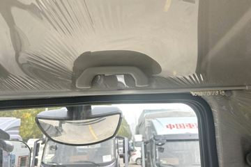 ����HOWOͳ˧ 2.5L���� 185���� �й�����12�� 4.15�׵��Ų�դʽ�ῨͼƬ