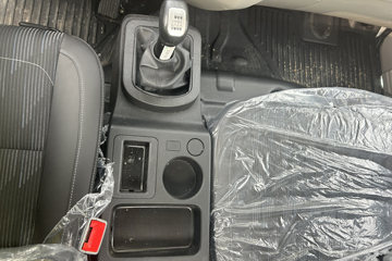 ����HOWOͳ˧ 2.5L���� 185���� �й�����12�� 4.15�׵��Ų�դʽ�ῨͼƬ