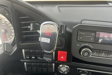 ����HOWOͳ˧ 2.5L���� 185���� �й�����12�� 4.15�׵��Ų�դʽ�ῨͼƬ