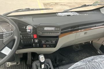����HOWOͳ˧ 2.5L���� 185���� �й�����12�� 4.15�׵��Ų�դʽ�ῨͼƬ