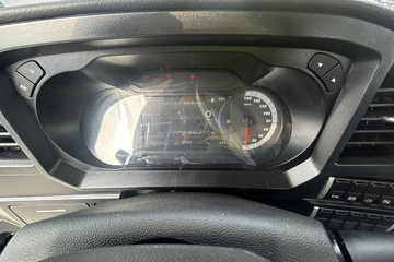 ����HOWOͳ˧ 2.5L���� 185���� �й�����12�� 4.15�׵��Ų�դʽ�ῨͼƬ