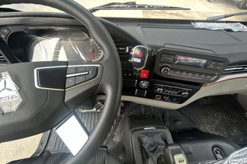 ����HOWOͳ˧ 2.5L���� 185���� �й�����12�� 4.15�׵��Ų�դʽ�ῨͼƬ