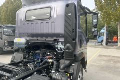 重汽HOWO统帅 2.5L柴油 185马力 中国重汽12档 4.15米单排仓栅式轻卡 重汽HOWO统帅 2.5L柴油 185马力 中国重汽12档 4.15米单排仓栅式轻卡