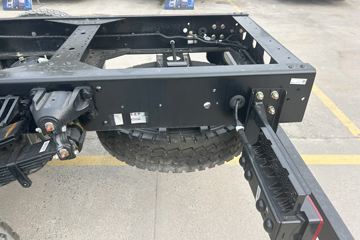 ����HOWOͳ˧ 2.5L���� 185���� �й�����12�� 4.15�׵��Ų�դʽ�ῨͼƬ