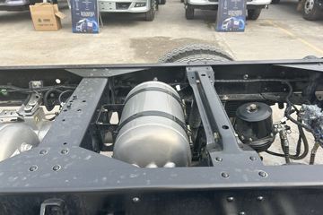 ����HOWOͳ˧ 2.5L���� 185���� �й�����12�� 4.15�׵��Ų�դʽ�ῨͼƬ