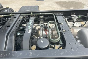 ����HOWOͳ˧ 2.5L���� 185���� �й�����12�� 4.15�׵��Ų�դʽ�ῨͼƬ
