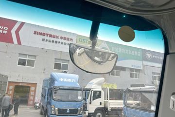 ����HOWOͳ˧ 2.5L���� 180���� �й�����12�� 4.15�׵�����ʽ�ῨͼƬ