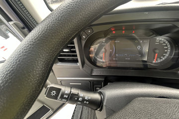 ����HOWOͳ˧ 2.5L���� 180���� �й�����12�� 4.15�׵�����ʽ�ῨͼƬ