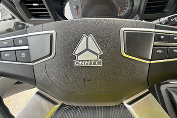 ����HOWOͳ˧ 2.5L���� 180���� �й�����12�� 4.15�׵�����ʽ�ῨͼƬ