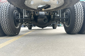 ����HOWOͳ˧ 2.5L���� 180���� �й�����12�� 4.15�׵�����ʽ�ῨͼƬ