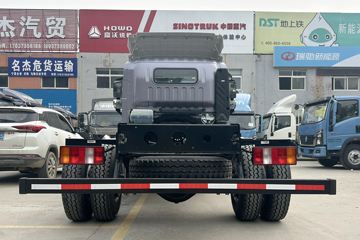 ����HOWOͳ˧ 2.5L���� 180���� �й�����12�� 4.15�׵�����ʽ�ῨͼƬ