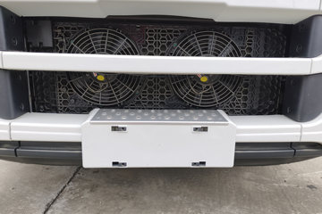 ���������콢KX ���߰� 14.5L LNG 630���� 6X4 ����12�� AMT�Զ��� ǣ����ͼƬ