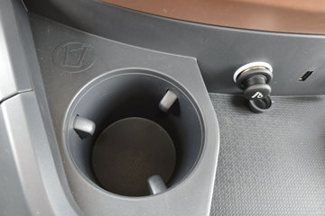 ���������콢KX ���߰� 14.5L LNG 630���� 6X4 ����12�� AMT�Զ��� ǣ����ͼƬ