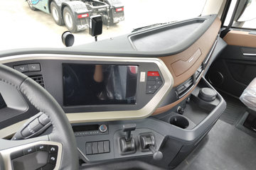 ���������콢KX ���߰� 14.5L LNG 630���� 6X4 ����12�� AMT�Զ��� ǣ����ͼƬ