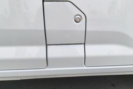 跨越星V7EV&nbsp;电动封闭厢货外观图片