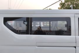 跨越星V7EV&nbsp;电动封闭厢货外观图片