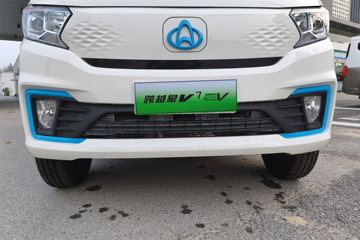 ������Խ��V7EV 2025�� ������ 9�� ���綯��� ����ʱ��50.23kWhͼƬ