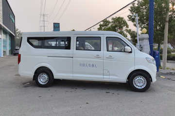 ������Խ��V7EV 2025�� ������ 9�� ���綯��� ����ʱ��50.23kWhͼƬ