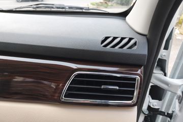 ������Խ��V7EV 2025�� ������ 9�� ���綯��� ����ʱ��50.23kWhͼƬ