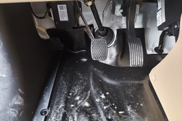 ������Խ��V7EV 2025�� ������ 9�� ���綯��� ����ʱ��50.23kWhͼƬ