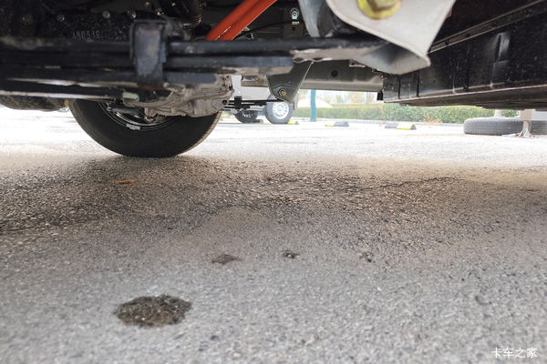 购跨越星V7EV电动封闭厢货 享高达0.3万优惠