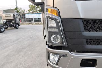 ����HOWO���� 2.5L���� 180���� �й�����8�� 4.15�׵��Ų�դʽ�ῨͼƬ