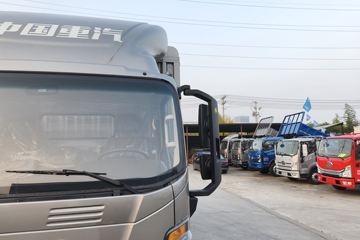 ����HOWO���� 2.5L���� 180���� �й�����8�� 4.15�׵��Ų�դʽ�ῨͼƬ