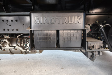 ����HOWO���� 2.5L���� 180���� �й�����8�� 4.15�׵��Ų�դʽ�ῨͼƬ