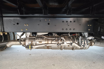 ����HOWO���� 2.5L���� 180���� �й�����8�� 4.15�׵��Ų�դʽ�ῨͼƬ