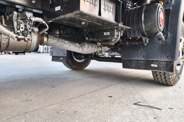 ����HOWO���� 2.5L���� 180���� �й�����8�� 4.15�׵��Ų�դʽ�ῨͼƬ