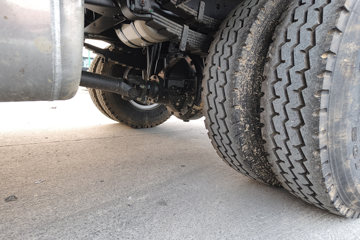 ����HOWO���� 2.5L���� 180���� �й�����8�� 4.15�׵��Ų�դʽ�ῨͼƬ