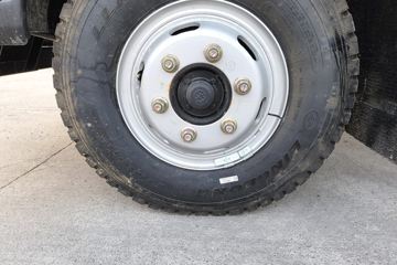 ����HOWO���� 2.5L���� 180���� �й�����8�� 4.15�׵��Ų�դʽ�ῨͼƬ