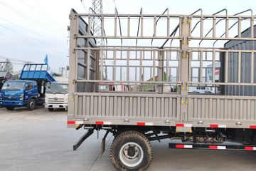 ����HOWO���� 2.5L���� 180���� �й�����8�� 4.15�׵��Ų�դʽ�ῨͼƬ