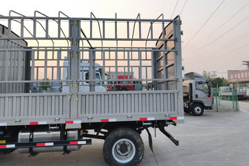 ����HOWO���� 2.5L���� 180���� �й�����8�� 4.15�׵��Ų�դʽ�ῨͼƬ