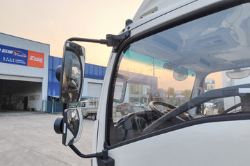 �й�����HOWO ���� 4.5T 4.15�׵��Ŵ��綯�����Ῠ100kWhͼƬ