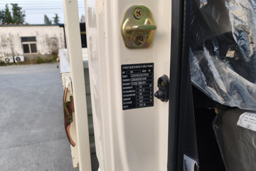 �й�����HOWO ���� 4.5T 4.15�׵��Ŵ��綯�����Ῠ100kWhͼƬ