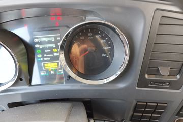 �й�����HOWO ���� 4.5T 4.15�׵��Ŵ��綯�����Ῠ100kWhͼƬ