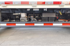 中国重汽HOWO 悍将 4.5T 4.15米单排纯电动栏板轻卡100kWh