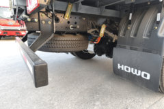 中国重汽HOWO 悍将 4.5T 4.15米单排纯电动栏板轻卡100kWh