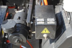 时代领航G6 4.17米单排纯电动仓栅式轻卡 爱易科141.32kWh