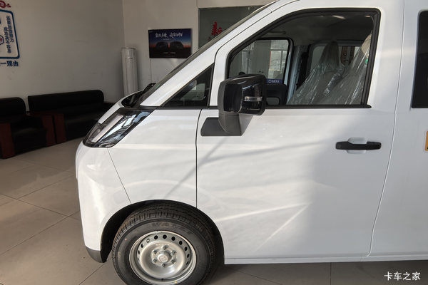 全新星享V7E功能版电动封闭厢货限时促销中 优惠1万