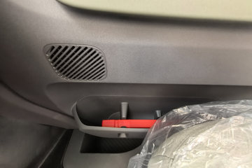 Զ�� ȫ������V7E���ܰ� 2025�� �ǻ۰� 5�� ���綯��� ����51.4kWhͼƬ