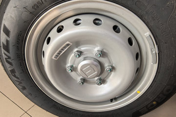 Զ�� ȫ������V7E���ܰ� 2025�� �ǻ۰� 5�� ���綯��� ����51.4kWhͼƬ