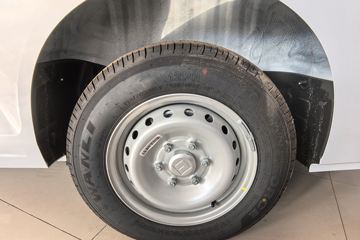 Զ�� ȫ������V7E���ܰ� 2025�� �ǻ۰� 5�� ���綯��� ����51.4kWhͼƬ