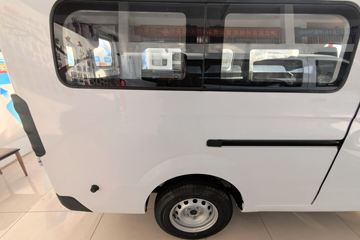 Զ������V6E���ܰ� 6�����綯��� ��о35.6kWhͼƬ