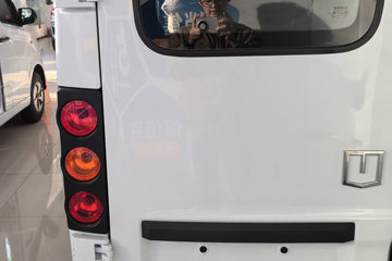 Զ������V6E���ܰ� 6�����綯��� ��о35.6kWhͼƬ