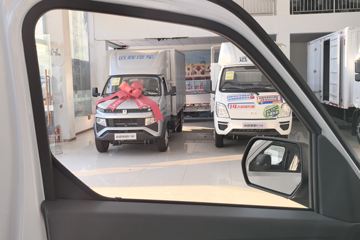 Զ������V6E���ܰ� 6�����綯��� ��о35.6kWhͼƬ