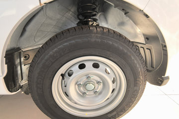 Զ������V6E���ܰ� 6�����綯��� ��о35.6kWhͼƬ