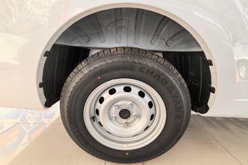 Զ������V6E���ܰ� 6�����綯��� ��о35.6kWhͼƬ