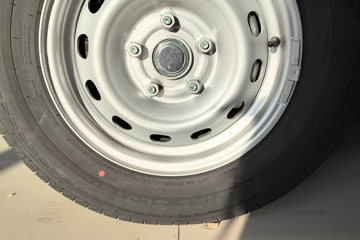 Զ������V6E���ܰ� 6�����綯��� ��о35.6kWhͼƬ